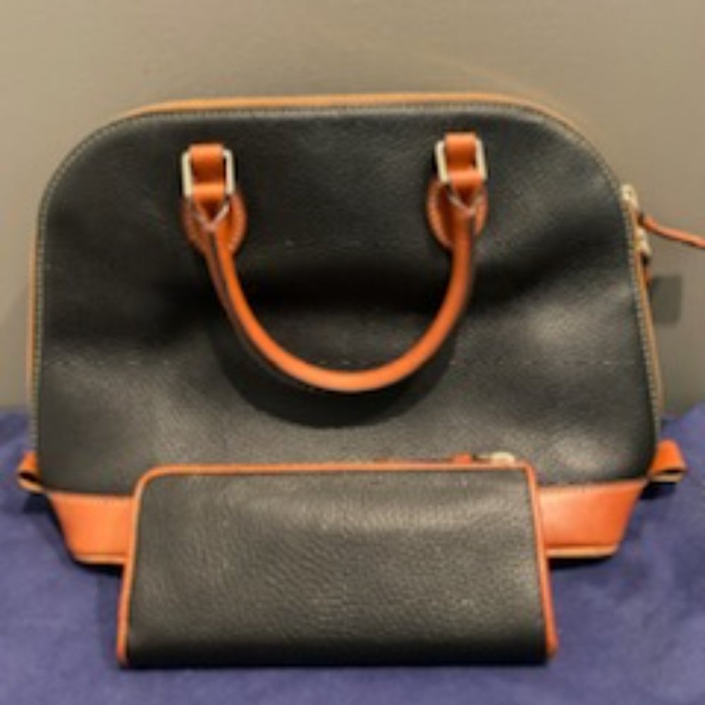 Dooney and Bourke Black and Tan Leather Purse with matching Wallet - Picture 4 of 4